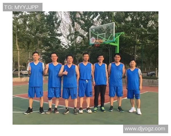 武汉篮球队与成都篮球队赛后复盘团队协作的精彩瞬间与反思分析